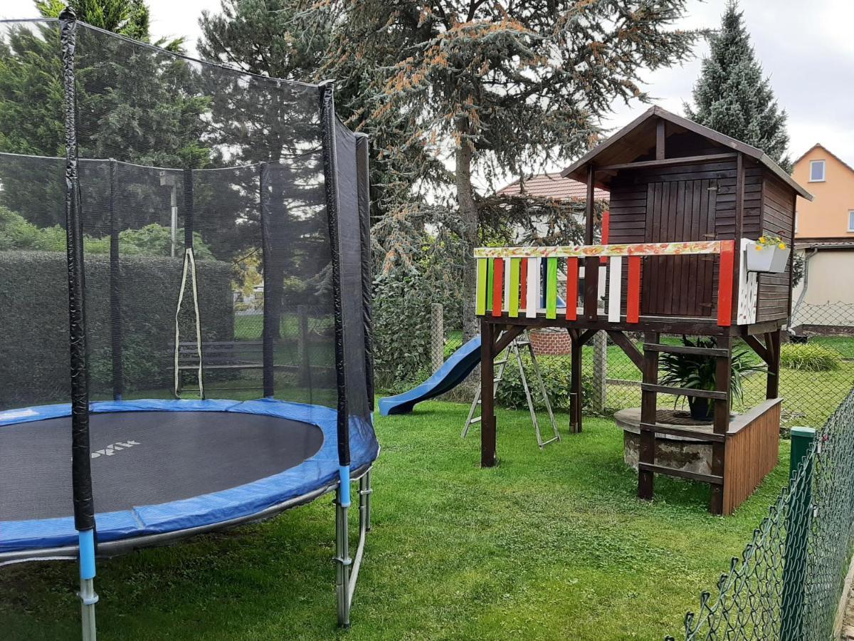 Ferienwohnung Am Park Pegau エクステリア 写真